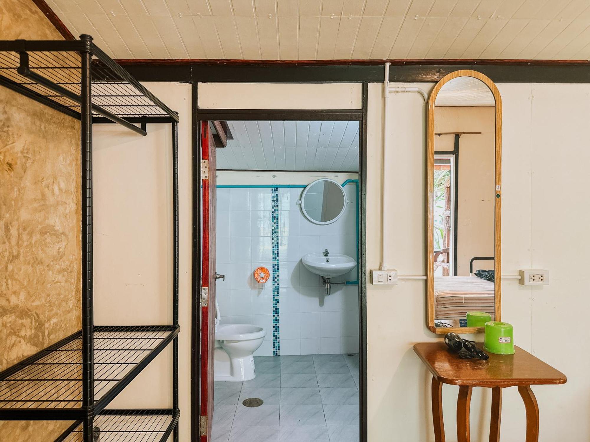 Baan Panmala Guesthouse - Ao Luek, Krabi Bagian luar foto